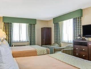 Hillcrest Hotel Near Jfk Airtrain Nova York Exterior foto